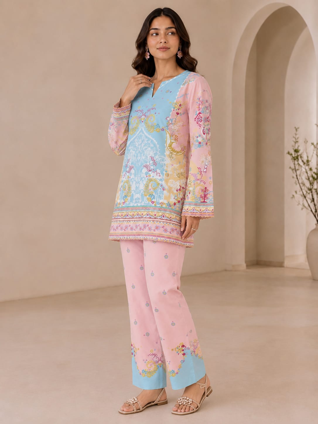 Gulnaz | SHAFAE