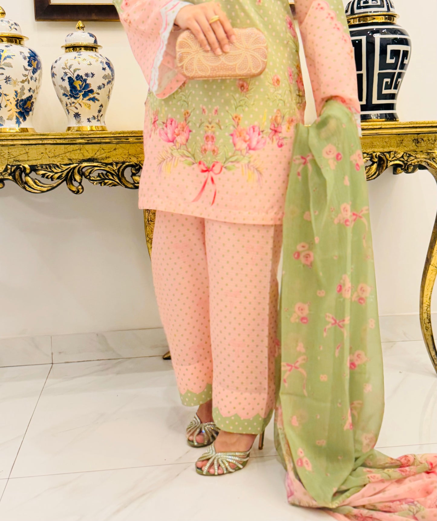 Gul Afshan | SHAFAE